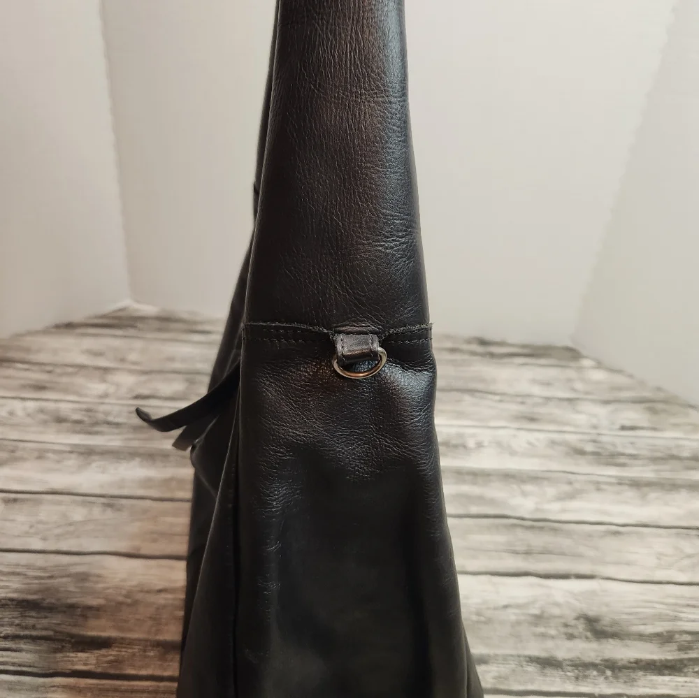 Harbour 2ND Black Leather Crescent‎ Bag